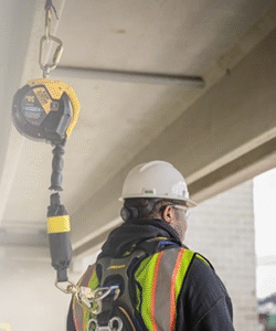 Self retracting lifeline for work at height